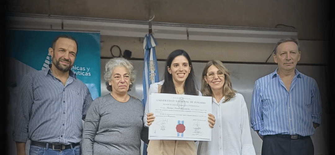 ENTREGA DE DIPLOMAS EN FBIOyF (UNR)