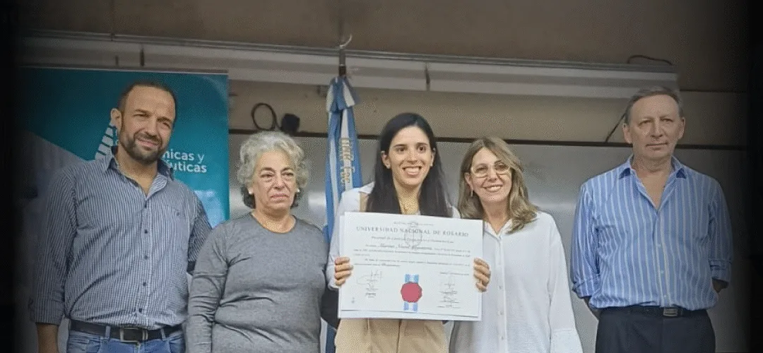 ENTREGA DE DIPLOMAS EN FBIOyF (UNR)
